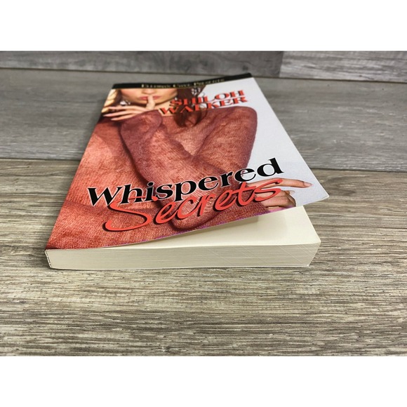 Whispered Secrets Shiloh Walker Ellora's Cave Romantica Erotic Romance Paperback - Picture 6 of 7